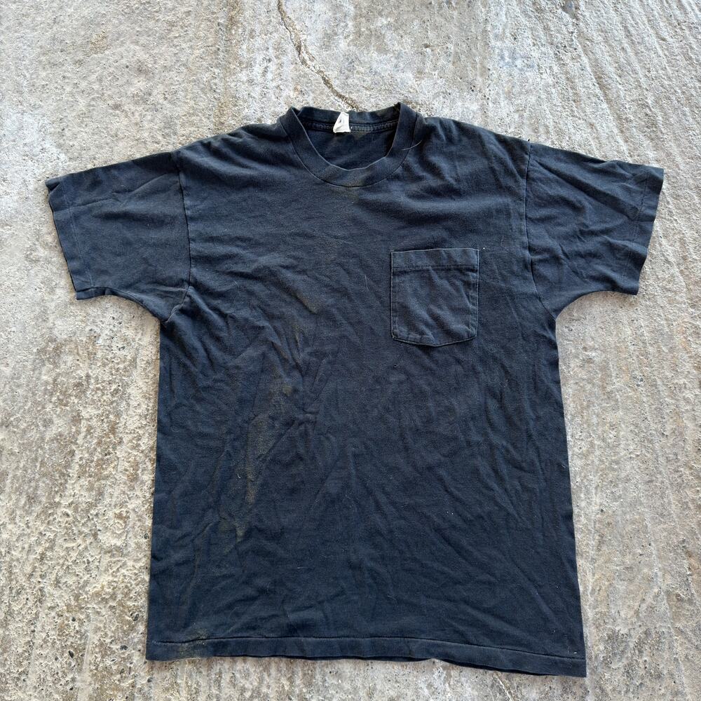 Vintage 90s Fruit of The Loom Pocket Tee Black Shirt Men's XL Blank Essential
